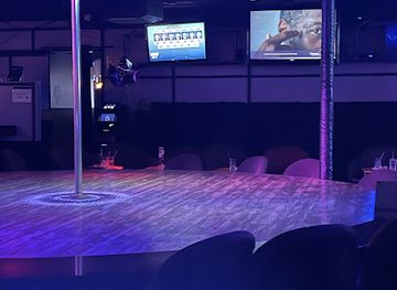 Oasis Cabaret