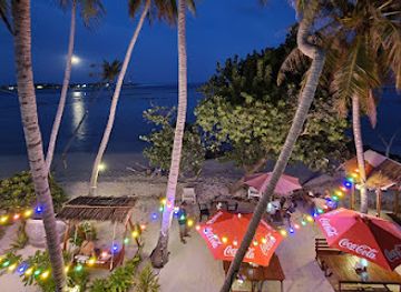 maldives/thulusdhoo-island/nightclub/batuta-maldives-beach-restaurant