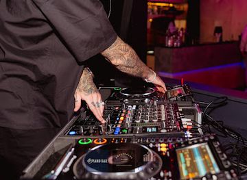 australia/northern-victoria/nightclub/rumours-upstairs