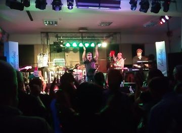 hungary/balaton-uplands-national-park/nightclub/bexi-club