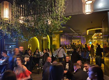 kosovo/gollak/nightclub/maddox-lounge-bar