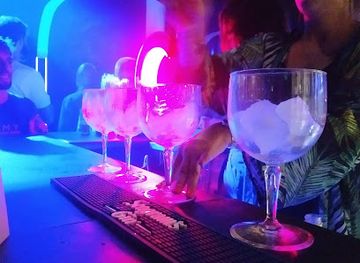 portugal/serra-do-marao/nightclub/mercado-club