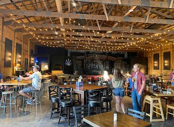 south-dakota/custer/nightclub/the-custer-beacon