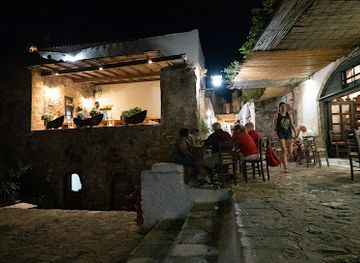 greece/monemvasia/nightclub/volax-espresso-bar