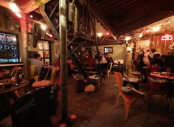 romania/brasov/nightclub/musik-cafe