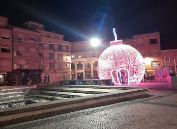 portugal/caldas-da-rainha/nightclub/bar-120-gin-bar