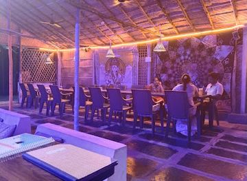 india/hampi/nightclub/funky-monkey-restaurant