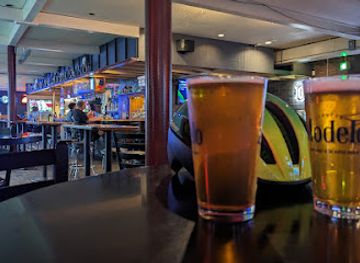 washington/bellevue/crossroads/nightclub/off-the-rails-sports-pub