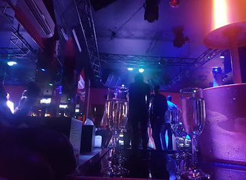 cote-d-ivoire/comoe-river/nightclub/bokolo-bango