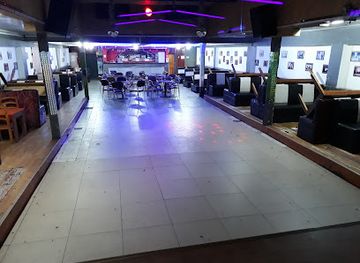 mongolia/gobi-desert/nightclub/dorgio-night-club