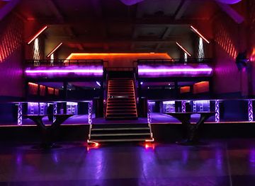Club Globe