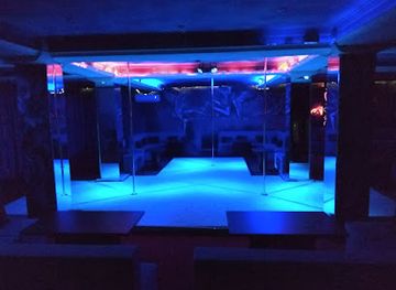 Up & Down Club
