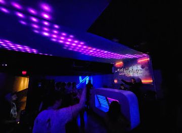 wisconsin/appleton/nightclub/the-led-room