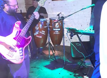 uruguay/paysandu/nightclub/tres-treinta-bar