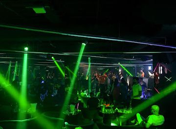 Stage Night Club ستيج كلوب