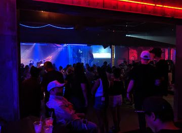 wisconsin/la-crosse/nightclub/legends