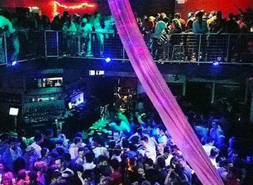 ohio/lake-erie-islands/nightclub/sound-bar-at-lyman-harbor