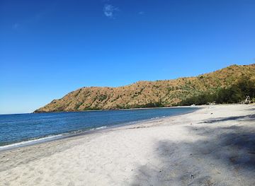 philippines/anawangin-cove/nightclub/nagsasa-cove-zambales