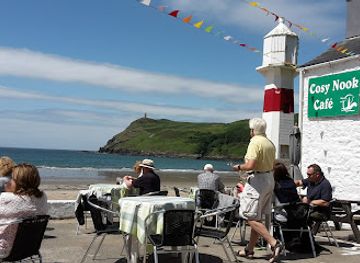 isle-of-man/port-erin/nightclub/foraging-vintners-and-noa-at-the-cosy-nook