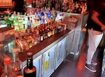 Gin Bar