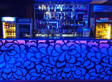 moldova/orhei-county/nightclub/club-life-pelivan