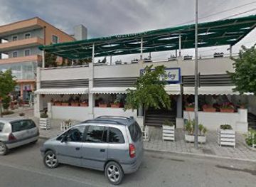 albania/kavaje/nightclub/bar-600