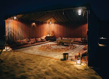 oman/wahiba-sands/nightclub/canvas-club-luxury-tents