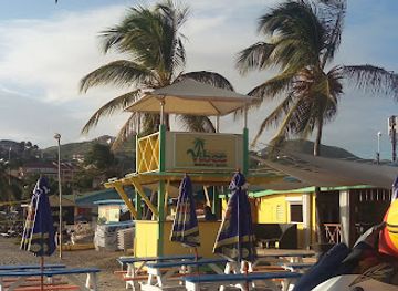 Vibes Beach Bar