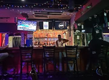 tennessee/memphis/midtown/nightclub/canvas