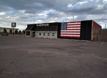 wyoming/medicine-bow-national-forest/nightclub/cadillac-ranch-bar