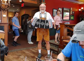 michigan/frankenmuth/nightclub/michigan-on-main