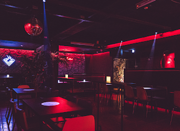 south-korea/jeju-island/nightclub/