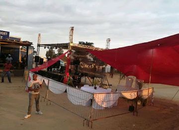 south-africa/addo-elephant-national-park/nightclub/moonlight-place-kirkwood