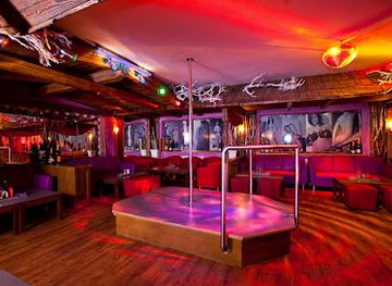 austria/otztal-alps/nightclub/andy-hasenhutte