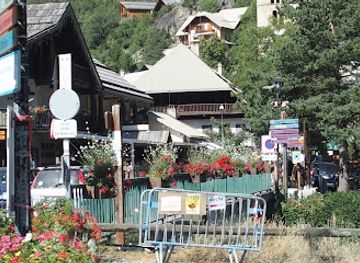 france/ecrins-national-park/nightclub/grand-tour-des-ecrins