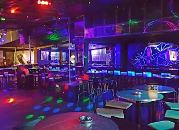SWITCH NIGHT-CLUB