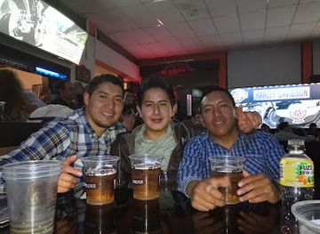 ecuador/ambato/nightclub/karaoke-arazha-lounge-bar