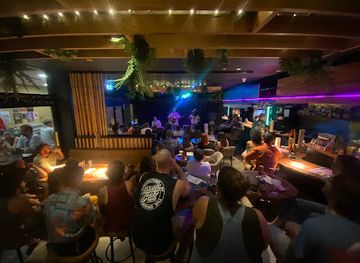 australia/darwin/nightclub/dom-s-bar-lounge