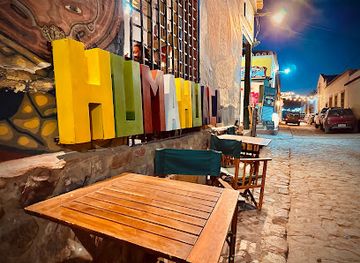 argentina/quebrada-de-humahuaca/nightclub/la-puerta-verde-hostel-bar