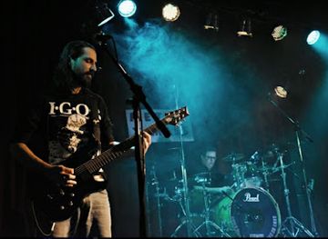 hungary/szekesfehervar/nightclub/ciszvagydesz