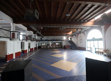 cabo-verde/praia-de-carlota/nightclub/cabrer