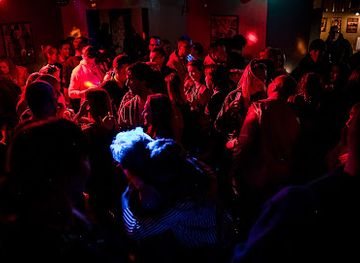 Sepia House - Music Club