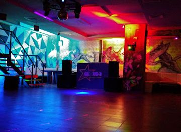 Cloud 3 Disco Lounge