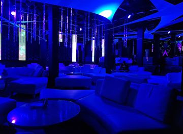 senegal/dakar/almadies/nightclub/cosmo-beach-club