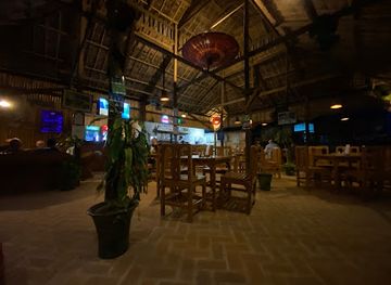 HTI Bar & Restaurant