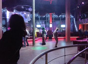 ukraine/seversky-donets-river/nightclub/opera