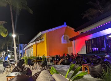 Island Lounge Maldives