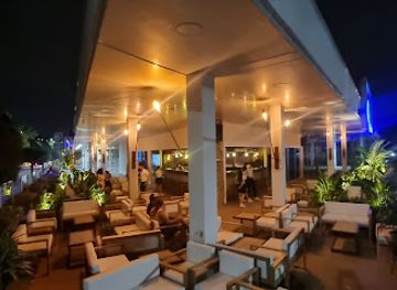 colombia/catatumbo/nightclub/sky-by-santorini