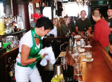 california/laguna-beach/nightclub/saloon