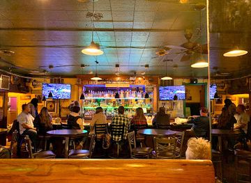 Lonigans Saloon Nightclub & Grill, An Irish Pub